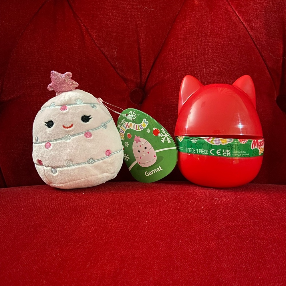 Garnet The Pink Christmas Tree Squishmallow Mystery Egg 2023 4” tall HTF